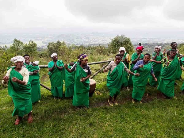 Batwa-Mgahinga-National-Park